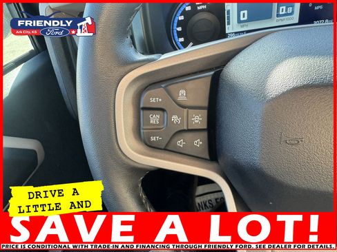 Used 2023 Ford Bronco Wildtrak image 22