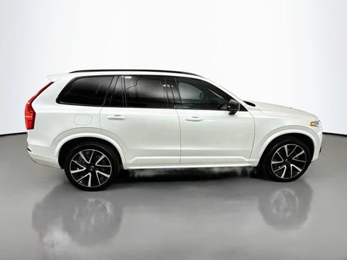 Used 2023 Volvo XC90 T8 Ultimate AWD/4WD image 8