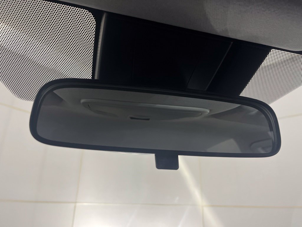 Used 2019 Toyota Prius Prime Plus FWD image 72
