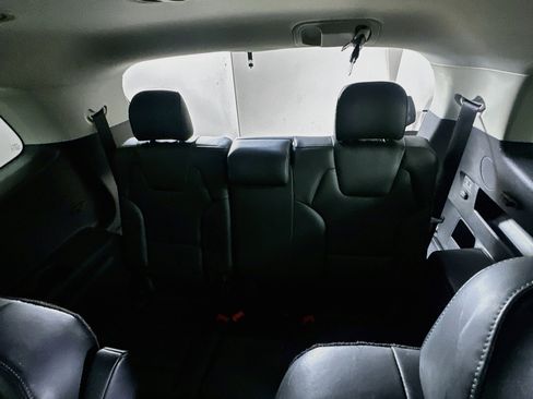Used 2025 Kia Telluride S FWD image 30