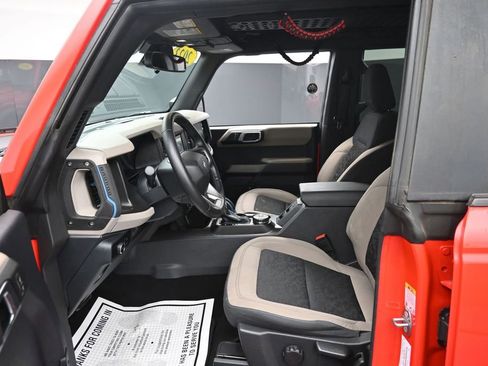 Used 2023 Ford Bronco Wildtrak AWD/4WD image 7