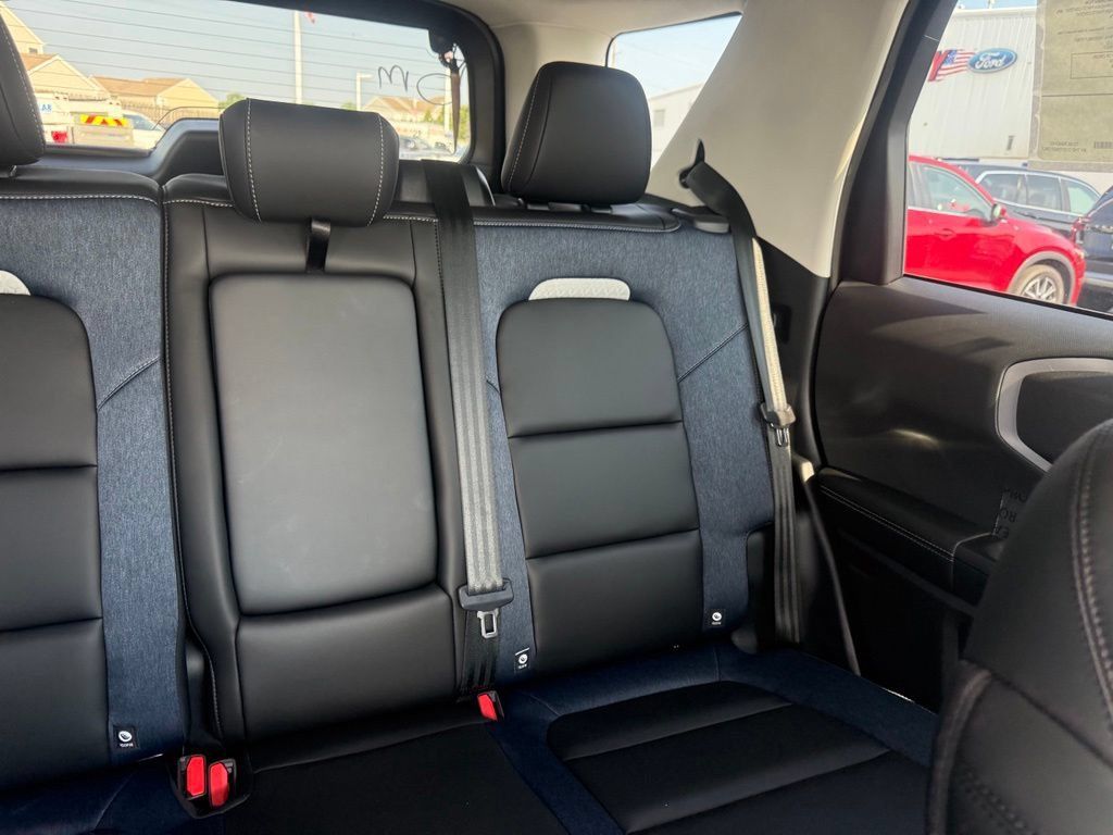 New 2026 Ford Bronco Sport Outer Banks w/ Outer Banks Tech Package+ AWD/4WD image 57