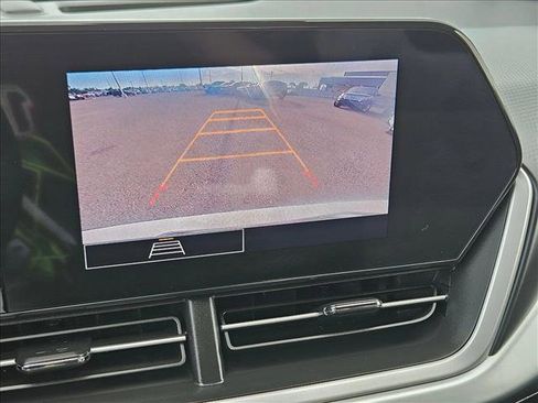 Used 2024 Chevrolet Trax RS w/ Driver Confidence Package image 26