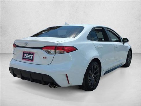 Certified 2026 Toyota Corolla SE FWD image 5