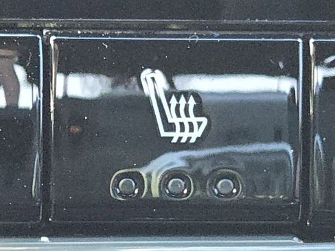 New 2026 GMC Canyon Elevation w/ Convenience Package image 6