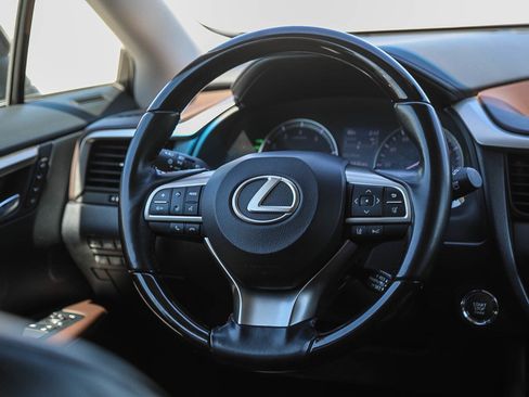 Used 2018 Lexus RX 350L Luxury w/ Accessory Package FWD image 15