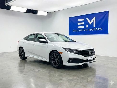 Used 2019 Honda Civic Sport image 1
