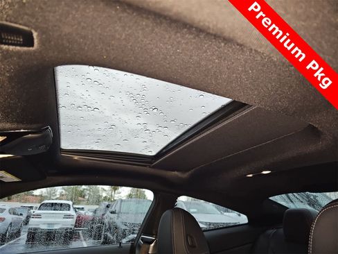 Used 2023 BMW M440i Coupe w/ Premium Package image 26