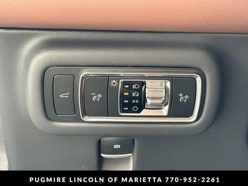 New 2026 Lincoln Nautilus Reserve image 33