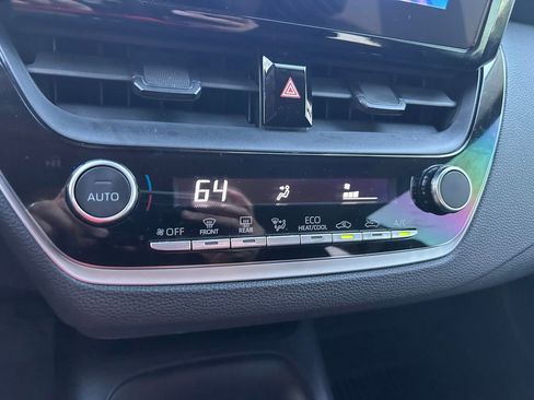 Used 2023 Toyota Corolla LE FWD image 26