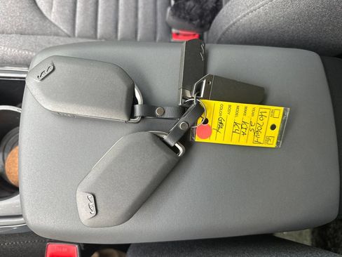 Used 2025 Kia K4 EX FWD image 47