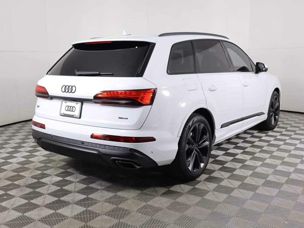 Used 2026 Audi Q7 3.0T Premium Plus w/ Premium Plus Package AWD/4WD image 6