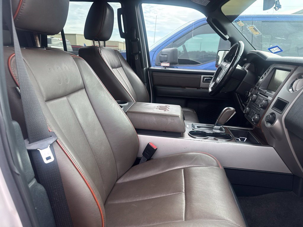 Used 2015 Ford Expedition King Ranch RWD image 8