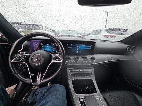 Used 2021 Mercedes-Benz E 350 Sedan w/ Premium Package image 7