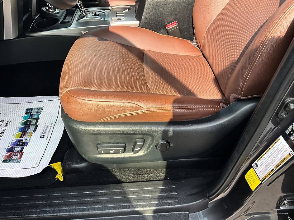Used 2022 Toyota 4Runner Limited AWD/4WD image 16