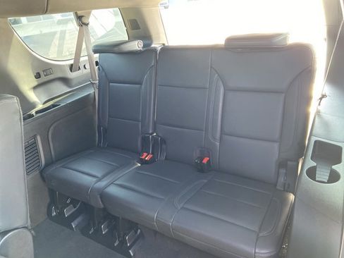 Used 2023 Chevrolet Suburban LT image 54