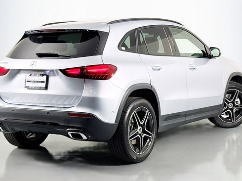 New 2026 Mercedes-Benz GLA 250 image 11