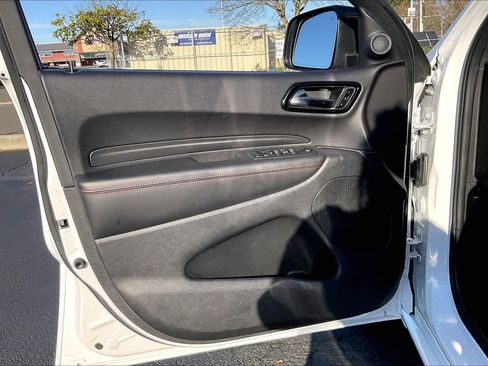 Used 2024 Dodge Durango GT image 23