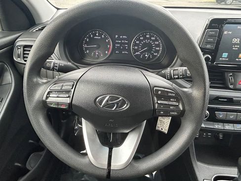 Used 2018 Hyundai Elantra GT image 20