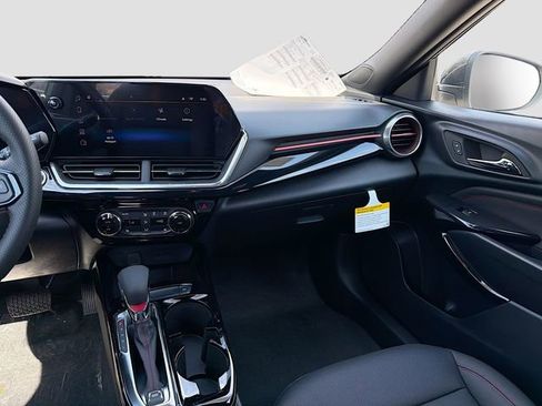 New 2026 Chevrolet Trax RS w/ Driver Confidence Package FWD image 25