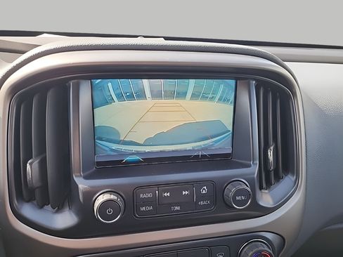 Used 2018 Chevrolet Colorado Z71 image 23