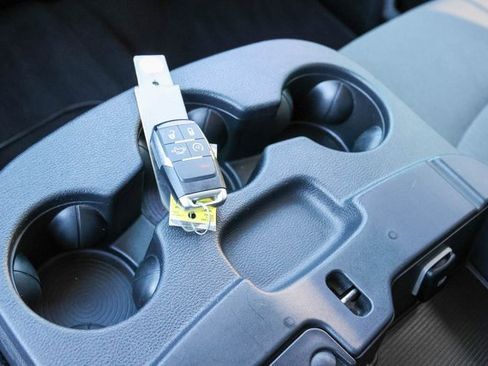 Used 2019 RAM 2500 Big Horn image 20