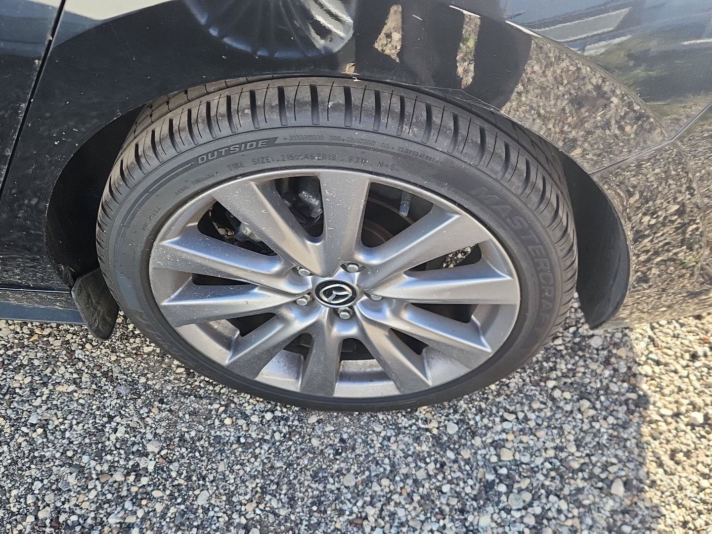 Used 2023 MAZDA MAZDA3 s FWD image 5