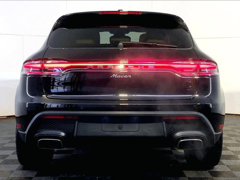 Used 2025 Porsche Macan image 6