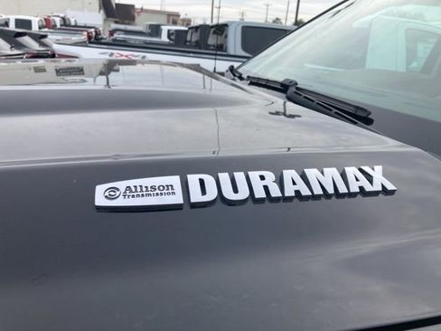 Used 2018 Chevrolet Silverado 3500 High Country w/ Duramax Plus Package image 6