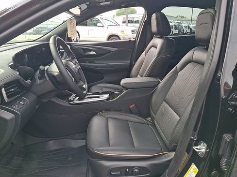 Used 2025 Buick Envista Preferred FWD image 15