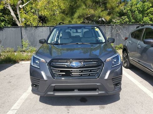 Used 2024 Subaru Forester AWD/4WD image 2