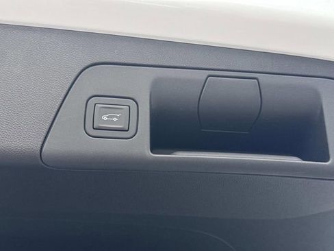 New 2026 Buick Envision Avenir image 14