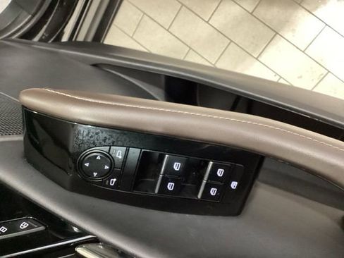 Used 2024 MAZDA CX-30 AWD 2.5 S w/ Premium Package image 19