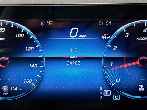 Certified 2023 Mercedes-Benz GLB 250 image 12