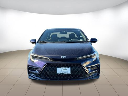 Used 2024 Toyota Corolla SE image 2