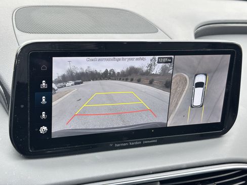 Certified 2023 Hyundai Santa Fe SEL w/ Premium Package image 9