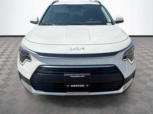 New 2026 Kia Niro LX FWD image 2