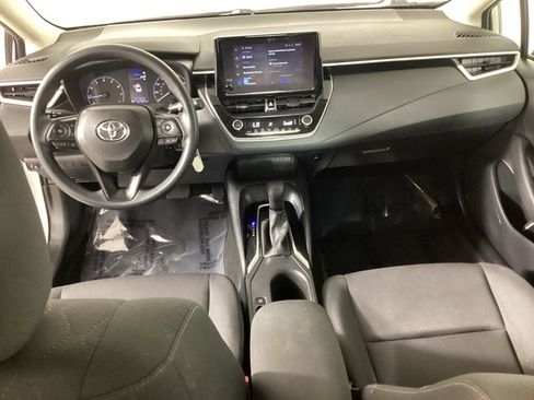 Used 2023 Toyota Corolla LE FWD image 32