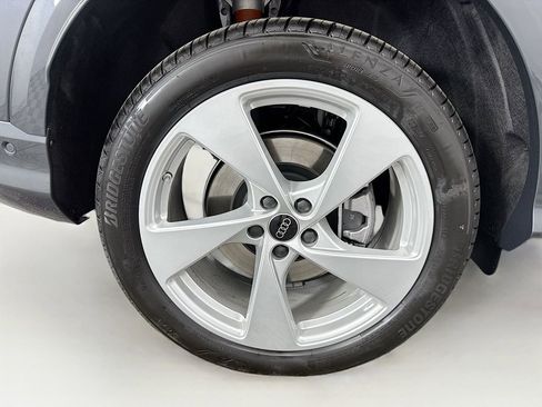 Used 2025 Audi Q5 Premium Plus image 33