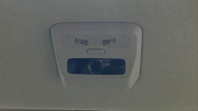 Used 2025 Kia Carnival SX Prestige FWD image 39