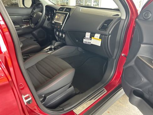 New 2026 Mitsubishi Outlander Sport SE AWD/4WD image 21