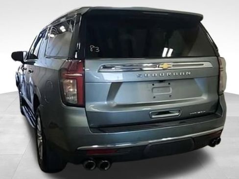 Used 2023 Chevrolet Suburban Premier RWD image 2