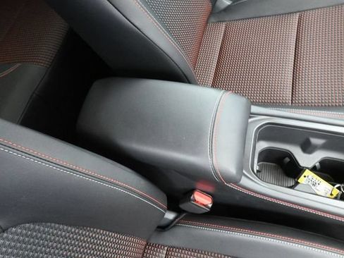 Used 2026 Nissan Kicks SR w/ SR Premium Package FWD image 36