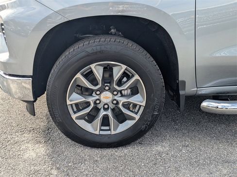 New 2026 Chevrolet Silverado 1500 LT w/ Leather Package image 10