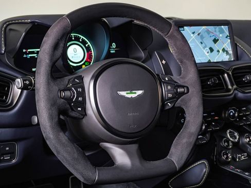 Used 2023 Aston Martin V12 Vantage RWD image 25