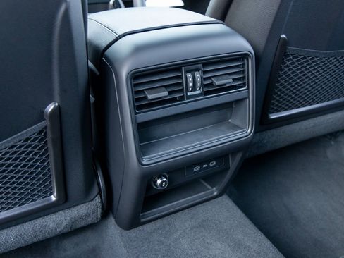 New 2026 Porsche Cayenne image 41