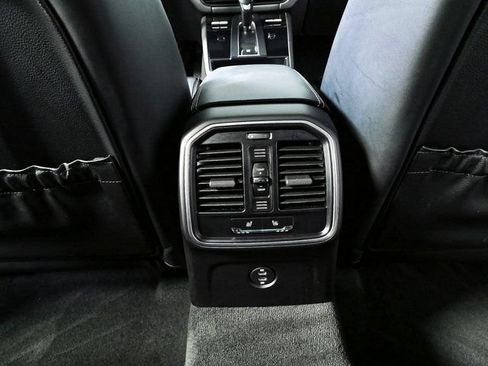 Certified 2024 Porsche Macan GTS AWD/4WD image 20