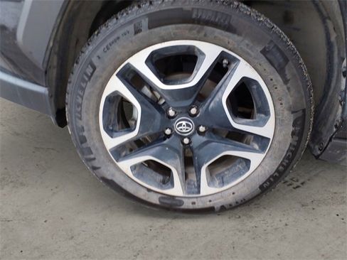 Used 2019 Toyota RAV4 Adventure w/ Cold Weather Package image 14