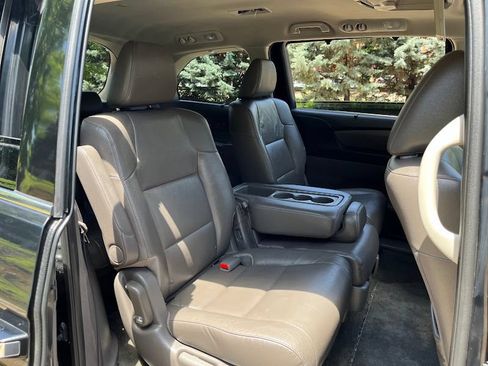 Used 2016 Honda Odyssey Touring image 36