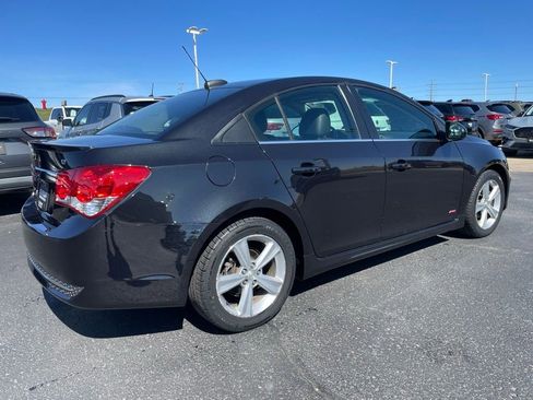 Used 2015 Chevrolet Cruze LT w/ Sun, Sound and Sport Package FWD image 4